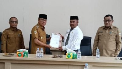 Bupati Halmahera Tengah Lantik 8 Pejabat Administrator, Ilham Suud Ditunjuk sebagai Plt. Kadis Perikanan