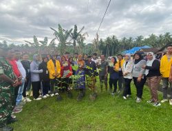 Kolaborasi Kubermas Unkhair dan Pemuda RT 007: Sukseskan Senam Sehat dan Bagi Bibit di Payahe
