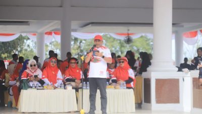Wabup Halteng Buka Karnaval Pelajar Semarakkan HUT RI ke-80 dengan Hadiah Fantastis