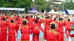 Ratusan Penari Kolosal Sanggar Kabata Tampil Memukau di Perayaan HUT Halteng ke-35