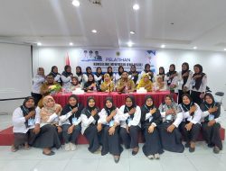 Bidan dan Ahli Gizi Halmahera Tengah Ditingkatkan Kompetensinya Melalui Pelatihan Konseling Menyusui