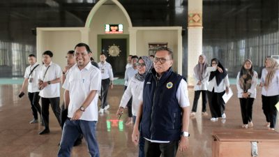 Bupati IMS Tinjau Perencanaan Jembatan dan Kondisi Fasilitas Umum di Kota Weda