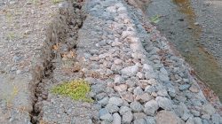 Belum Setahun Dibangun dengan Anggaran Miliaran Rupiah, Proyek Bronjong di Desa Jojame Nyaris Ambruk