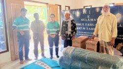 CSR Jelang Idulfitri, PT Karya Wijaya Bagi-Bagi Sembako dan Bantu Fasilitas Ibadah di Pulau Gebe