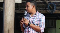 Opo Anwar: Dari Jualan Kue Keliling Hingga Dipercaya di Panggung Politik Maluku Utara