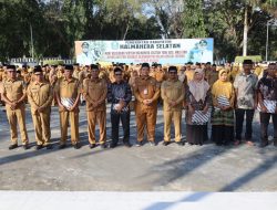 Apresiasi Puluhan Tahun Mengabdi, 8 PNS Halsel Terima Penghargaan Purna Bakti