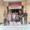 Wujud Kepedulian, Kapolda Maluku Utara Salurkan Puluhan Paket Bantuan Sosial di Weda Selatan