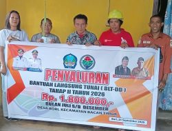 Serahkan BLT DD Tahap II dan Insentif, Pemdes Bori: Tepat Sasaran Sesuai Musdes