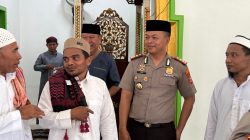 Wujudkan Commander Wish Kapolri, Kapolres Halteng Sholat Jumat Bersama Warga Wedana