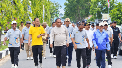 Jalan Sehat Warnai Perayaan HUT ke-36 Halteng, Bupati Ikram Ajak Warga Hidup Sehat