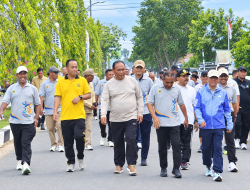 Jalan Sehat Warnai Perayaan HUT ke-36 Halteng, Bupati Ikram Ajak Warga Hidup Sehat